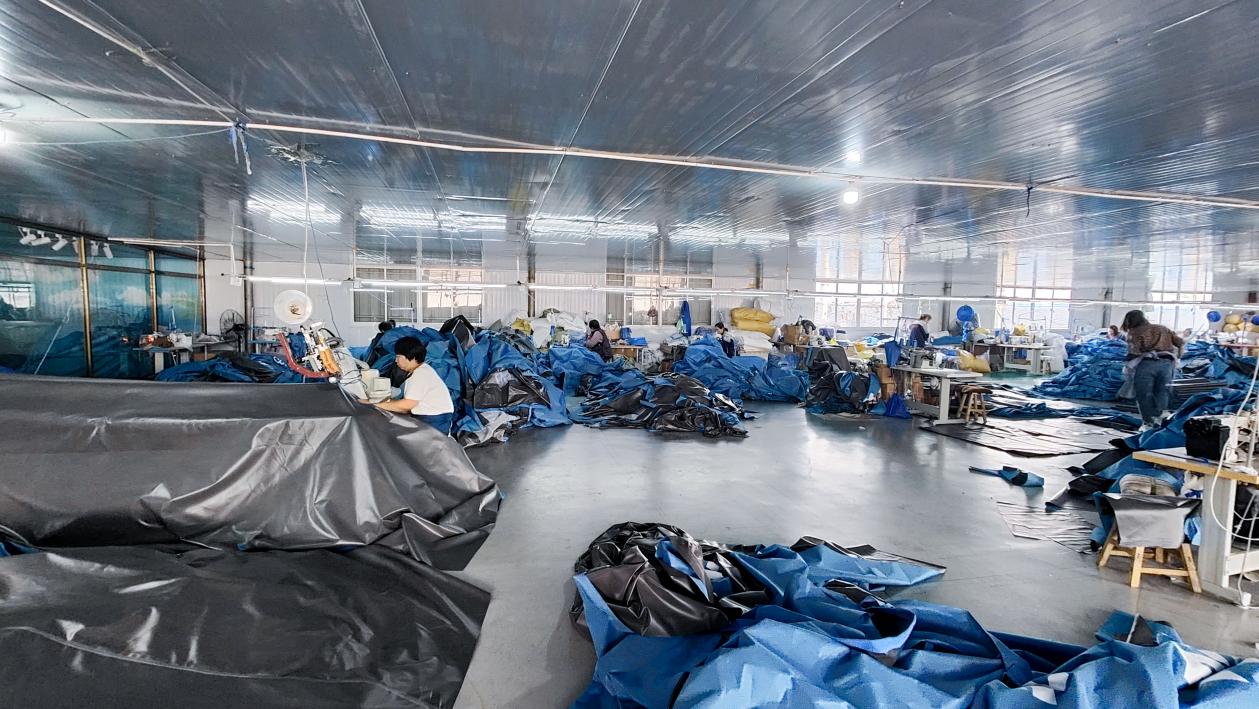 Tangshan Pengcheng Subĉiela Produktoj Vidas kreskantajn eksportajn mendojn, profundigante la tutmondan merkatan ĉeeston por montri la forton de 